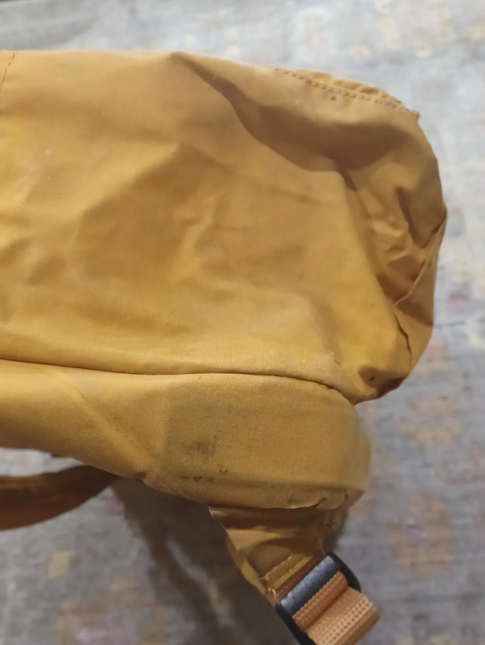 Fjallraven dark mustard